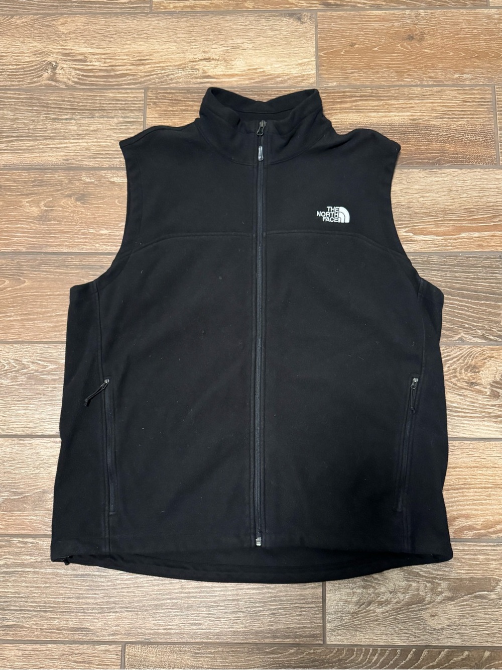The North Face Black Men's Fleece Vest - Full Zip